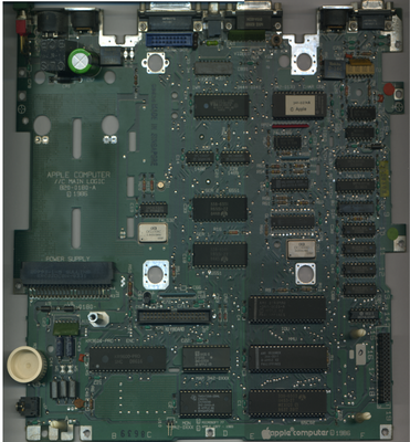 SMALL_Apple_2c_Carte_Mere.png