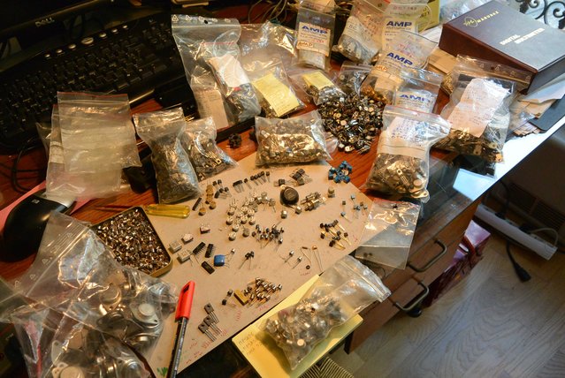 transistors1.JPG