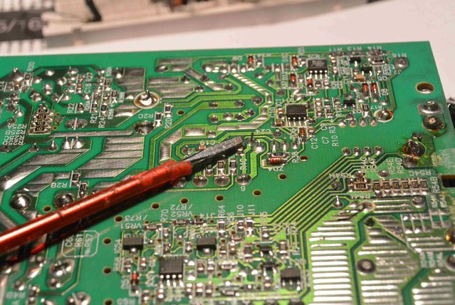 Apple M5849 - soudure seche.JPG