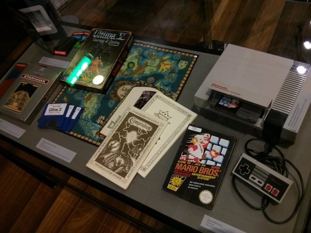Star Strike (Intellivision - 1981), Starhawk (Vectrex - 1979), Ultima V: Warriors of Destiny (Atari ST - 1988), Super Mario Bros. (NES - 1985).
