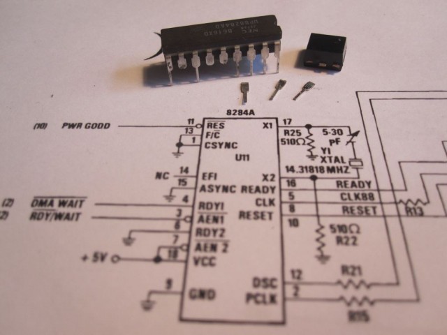 µPB8284-1.JPG