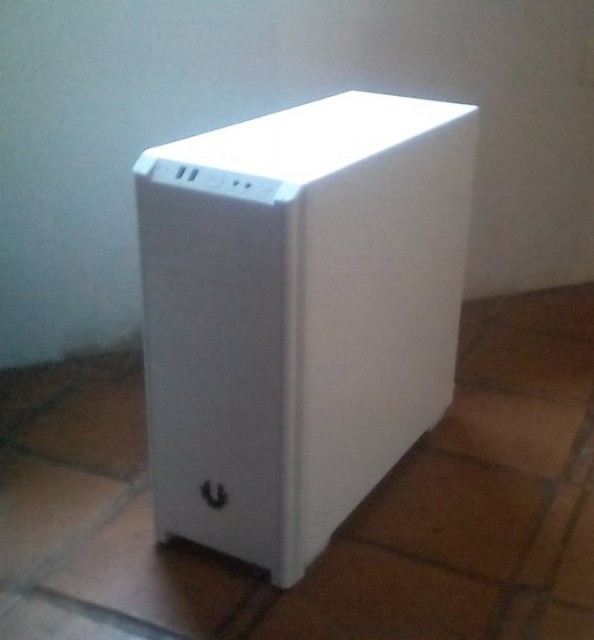 Bitfenix.jpg
