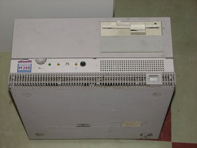 olivettim2801bt7.jpg