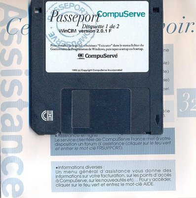 CompuServe_1R_int.jpg (147.25 Kio) Vu 7404 fois Kit de connexion "Passeport CompuServe" - 1995