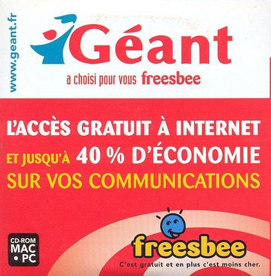 Fressbee_1.jpg (118.92 Kio) Vu 7369 fois Kit de connexion Freesbee en partenariat avec l'enseigne Géant - 1999 (recto)