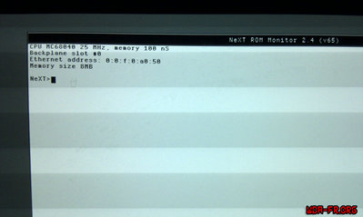 IMAG0026-1.jpg (445.42 Kio) Vu 8600 fois Entrée dans le "ROM Monitor"...